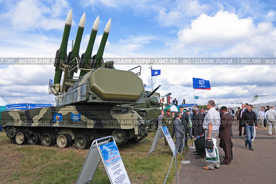 МАКС  2009. ЗРК БУК-М2Э. Редакционное фото, фотограф Игорь Долгов / Фотобанк Лори