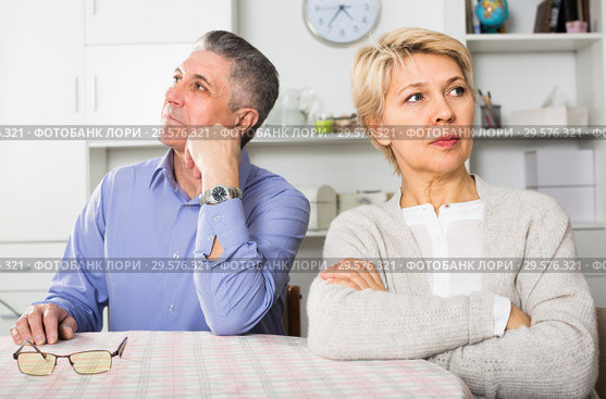 Man and woman are offended at each other. Стоковое фото, фотограф Яков Филимонов / Фотобанк Лори