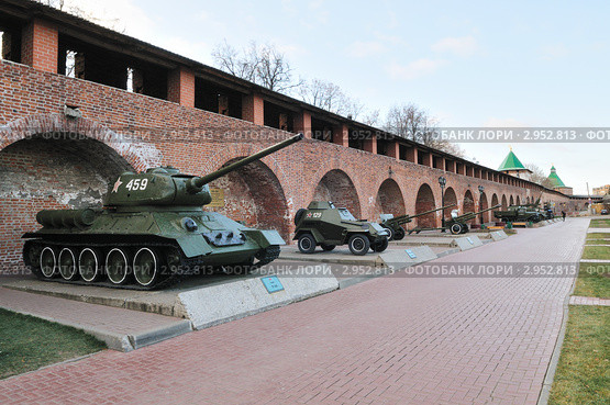 Мемориал "Горьковчане-фронту" в Нижегородском Кремле (2011 год). Редакционное фото, фотограф Денис Ларкин / Фотобанк Лори