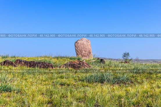 Менгиры (2022 год). Стоковое фото, фотограф Александр Галинский / Фотобанк Лори