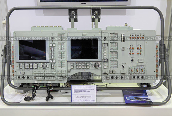 Международный авиационно-космический салон МАКС-2011. Система отображения информации "Нептун-МЭ" Космического корабля "Союз-ТМА" Редакционное фото, фотограф Игорь Долгов / Фотобанк Лори