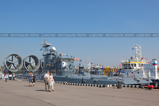 Международный военно-морской салон. МДКВП "Мордовия" (2011 год). Редакционное фото, фотограф Игорь Долгов / Фотобанк Лори