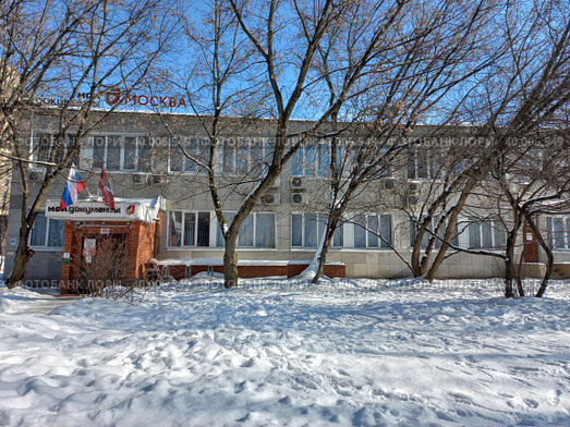 МФЦ «Мои Документы» района Северное Измайлово. 15-я Парковая улица, 40б. Город Москва (2023 год). Редакционное фото, фотограф lana1501 / Фотобанк Лори