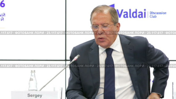 Министр иностранных дел России Сергей Лавров на Петербургском международном экономическом форуме ПМЭФ-2016. Редакционное видео, видеограф Игорь Долгов / Фотобанк Лори
