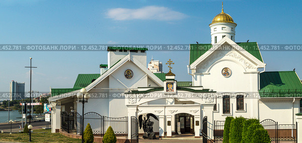 Минская духовная академия. Храм святителя Кирилла Туровского (2015 год). Редакционное фото, фотограф Владимир Макеев / Фотобанк Лори