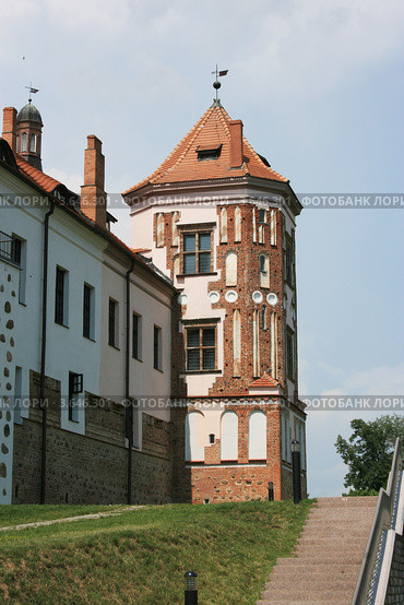 Мирский замок, г. п. Мир, Гродненская обл., Беларусь (2012 год). Стоковое фото, фотограф Марина Шатерова / Фотобанк Лори