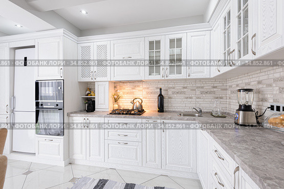 modern white wooden kitchen interior. Стоковое фото, фотограф Сергей Старуш / Фотобанк Лори