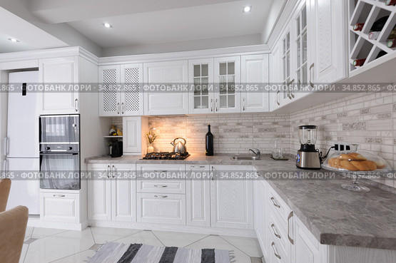 modern white wooden kitchen interior. Стоковое фото, фотограф Сергей Старуш / Фотобанк Лори