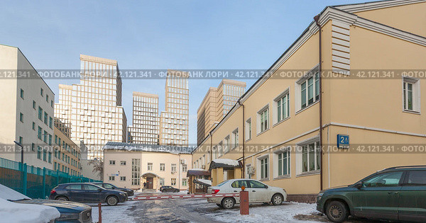 Монастырь Святого Франциска Ассизского Издательство Шмитовский пр-д, 2 Москва Россия (2024 год). Редакционное фото, фотограф Владимир Чинин / Фотобанк Лори