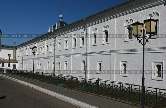 Монастырский корпус на территории Коломенского Кремля (2014 год). Стоковое фото, фотограф Анна Павлова / Фотобанк Лори