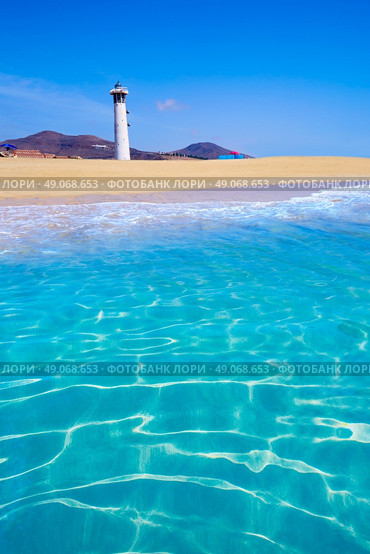 Morro Jable Matorral beach Jandia in Pajara of Fuerteventura at Canary Islands. Стоковое фото, агентство Ingram Publishing / Фотобанк Лори