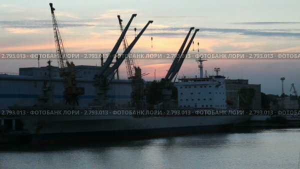 Морской порт в Одессе, Украина. Стоковое видео, видеограф Артем Поваров / Фотобанк Лори
