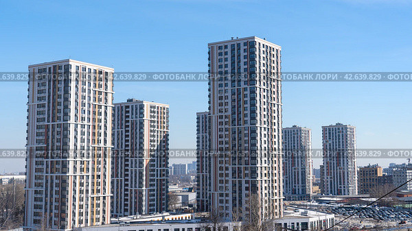 Moscow March 22 2024. LIFE VARSHAVSKAYA residential quarter is located between two metro stations Varshavskaya and Kashirskaya. Developer PIONEER company is one of the leading developers Russia. Редакционное фото, фотограф Скрипачев Антон / Фотобанк Лори