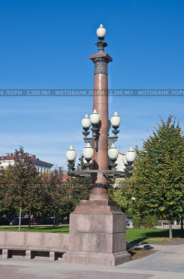 Москва. Фонарь на Цветном бульваре (2010 год). Стоковое фото, фотограф Николай Коржов / Фотобанк Лори