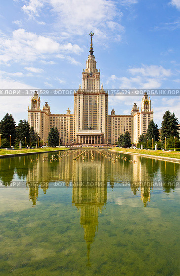 Москва, Московский государственный университет (2012 год). Стоковое фото, фотограф ИВА Афонская / Фотобанк Лори