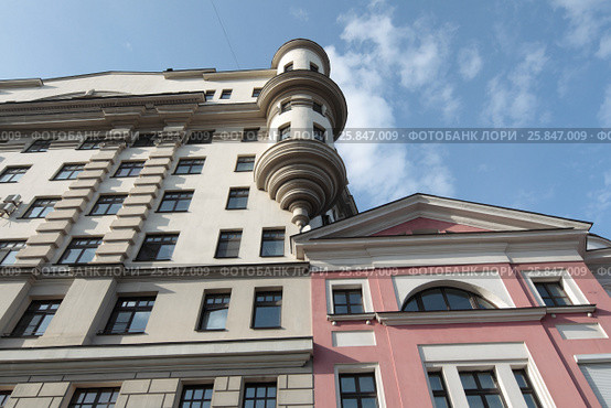 Москва, Погорельский переулок дом №6 (2017 год). Стоковое фото, фотограф Дмитрий Неумоин / Фотобанк Лори