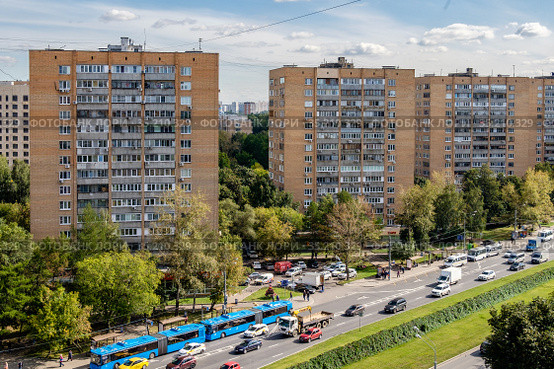 Москва, Пролетарский проспект, жилые дома проекта "Башня Вулыха" (2020 год). Редакционное фото, фотограф glokaya_kuzdra / Фотобанк Лори