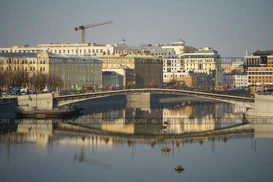 Москва, Россия - 11 апреля 2019: Городской пейзаж. Редакционное фото, фотограф YuryKara / Фотобанк Лори