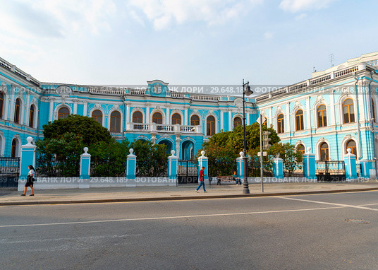 Москва, улица Мясницкая, дом 7. Дом Черткова (2018 год). Редакционное фото, фотограф Александр Щепин / Фотобанк Лори