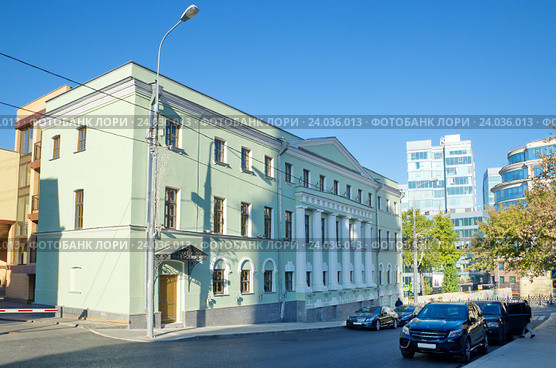 Москва. Улица Рождественка, 31, строение 1. Дом Карла Жоли (2016 год). Стоковое фото, фотограф Елена Коромыслова / Фотобанк Лори
