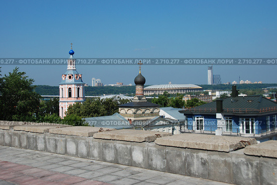 Москва. Вид на Андреевский монастырь со стороны Андреевской набережной (2011 год). Стоковое фото, фотограф lana1501 / Фотобанк Лори