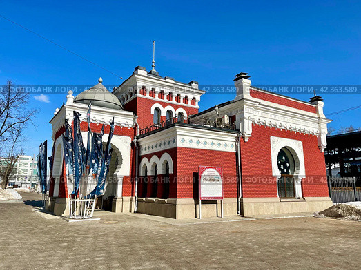 Москва. Здание вокзала на станции Каланчевская - памятник архитектуры. Стоковое фото, фотограф Овчинникова Ирина / Фотобанк Лори