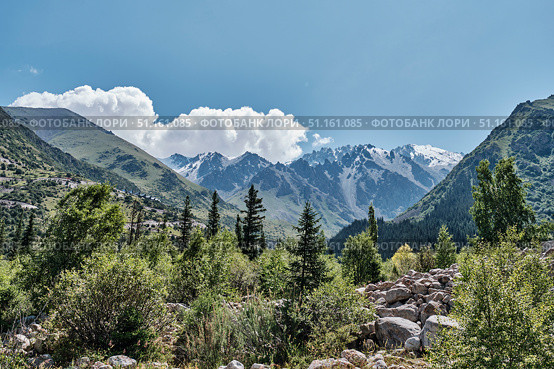 Mountain Landscape of Ala-Archa National Park, Tian Shan Mountains, Kyrgyzstan. Стоковое фото, фотограф Ирина Кононова / Фотобанк Лори