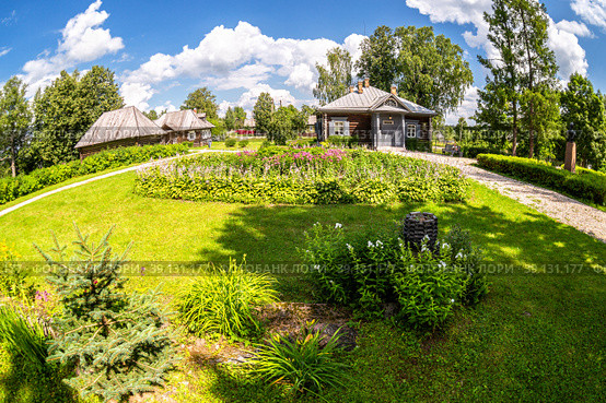 Museum homestead of Generalissimo A. Suvorov near Borovichi (2022 год). Редакционное фото, фотограф FotograFF / Фотобанк Лори