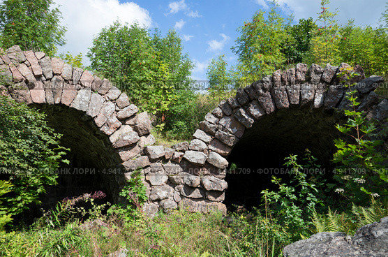 На руинах форта "Розен". Ловиса, Финляндия (2013 год). Стоковое фото, фотограф Виктор Карасев / Фотобанк Лори