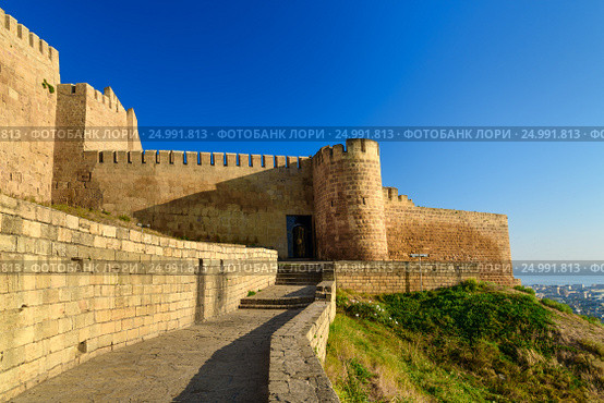 Naryn-Kala fortress in Derbent c (2016 год). Стоковое фото, фотограф Elena Odareeva / Фотобанк Лори