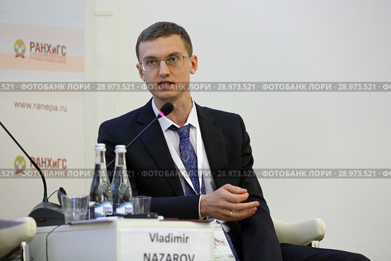 Назаров Владимир Станиславович - директор федерального государственного бюджетного учреждения "Научно-исследовательский финансовый институт" (НИФИ) на Гайдаровском форуме 2018. Редакционное фото, фотограф Игорь Долгов / Фотобанк Лори