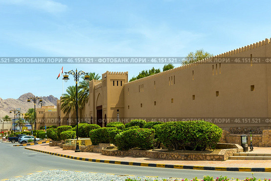 Nizwa fort - most popular fort in the Sultanate of Oman (2024 год). Стоковое фото, фотограф Евгений Ткачёв / Фотобанк Лори