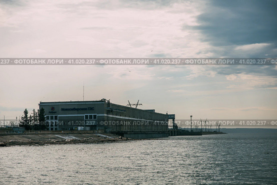 Новосибирская ГЭС (2023 год). Стоковое фото, фотограф Андрей Доронченко / Фотобанк Лори
