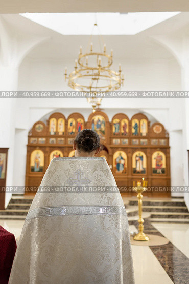 Обряд Крещения. (2023 год). Редакционное фото, фотограф Типляшина Евгения / Фотобанк Лори