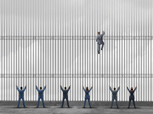 Obstacle to opportunity concept as a group of people as businessmen and businesswomen locked behind prison bars with one individual smart business leader using clever innovative thinking to climb the jail to freedom with 3D illustration elements. Стоковое фото, агентство Ingram Publishing / Фотобанк Лори