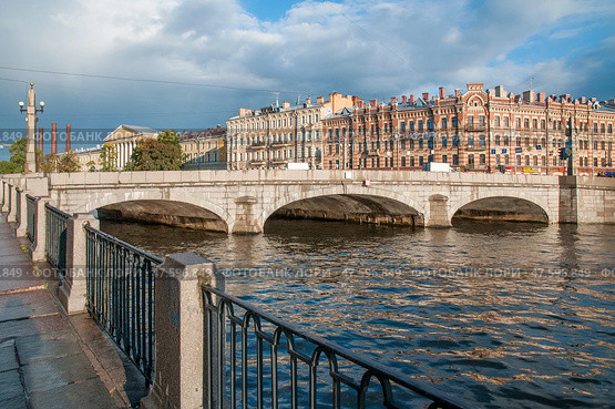 Обуховский мост через Фонтанку в Петербурге (2010 год). Стоковое фото, фотограф Александр Алексеев / Фотобанк Лори