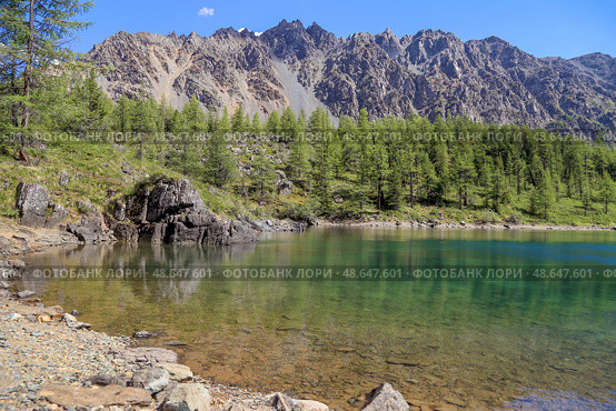 Одно из Куехтанарских озер, Кош-Агачский район, Республика Алтай. Стоковое фото, фотограф Римма Тельнова / Фотобанк Лори