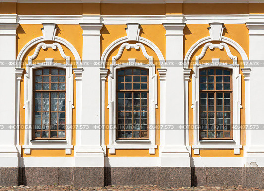 Окна Ботного дома. Санкт-Петербург. Редакционное фото, фотограф Александр Щепин / Фотобанк Лори