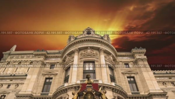 Opera Garnier (Garnier Palace) against the background of the sunset, Paris, France. (2024 год). Стоковое видео, видеограф Владимир Журавлев / Фотобанк Лори