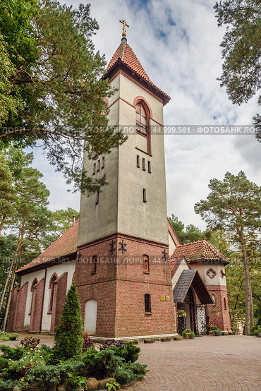 Orthodox Church of St. Seraphim of Sarov, former Lutheran Church of Raushen. Svetlogorsk. Kaliningrad region. Russia (2021 год). Стоковое фото, фотограф Elena Odareeva / Фотобанк Лори