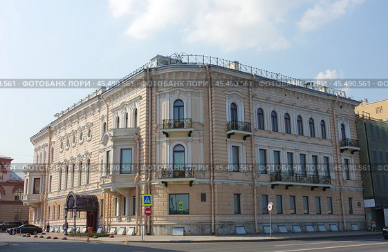 "Особняк А.Д. Шереметева" (Самбурский дом). Санкт-Петербург, Шпалерная улица, 18 / Кричевский переулок, 2 / набережная Кутузова, 4 (2019 год). Редакционное фото, фотограф Алексей Иванов / Фотобанк Лори