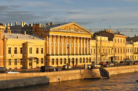 Особняк Румянцева на Английской набережной (2010 год). Редакционное фото, фотограф Виктор Карасев / Фотобанк Лори