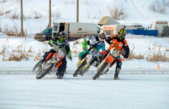 Открытый Зимний Кубк ДОСААФ Russian MX-Speedway 2017 в Брехово. Редакционное фото, фотограф Pukhov K / Фотобанк Лори