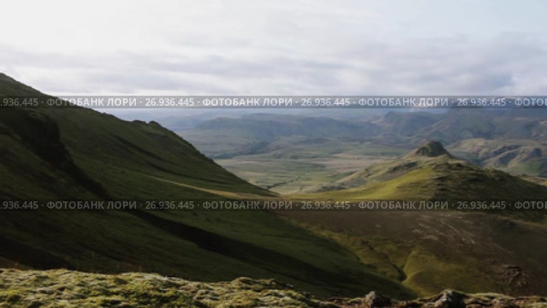 Panorama mountain landscape, Iceland. Стоковое видео, видеограф Юлия Колтырина / Фотобанк Лори