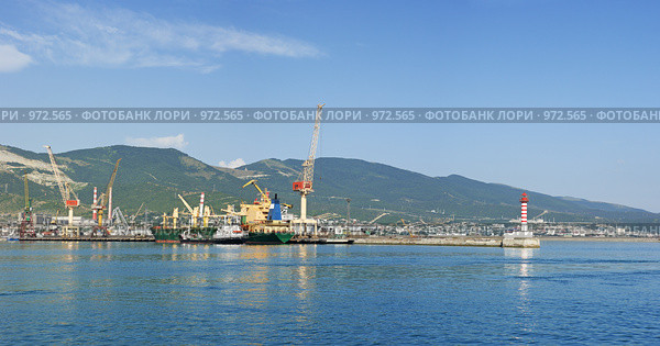 Панорама набережной в Новороссийске (2009 год). Стоковое фото, фотограф Игорь Долгов / Фотобанк Лори