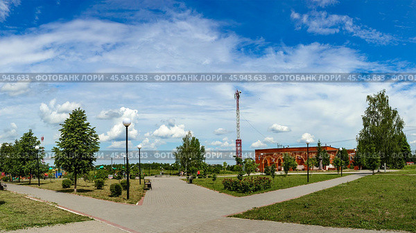 Панорама парка. Воротынск (2024 год). Редакционное фото, фотограф Василий Мальцев / Фотобанк Лори