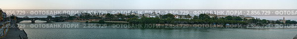 Панорама вечерней Севильи (2010 год). Редакционное фото, фотограф Борис Иванов / Фотобанк Лори