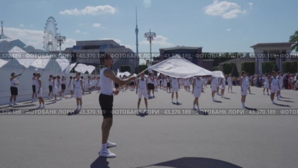 Parade of athletes in VDNKh (2024 год). Редакционное видео, видеограф Мария Паина / Фотобанк Лори