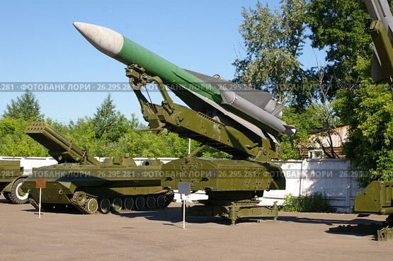 Пермь. Пусковая установка 5П72 в музее АО "Мотовилихинские заводы" (2006 год). Редакционное фото, фотограф Дмитрий Щукин / Фотобанк Лори
