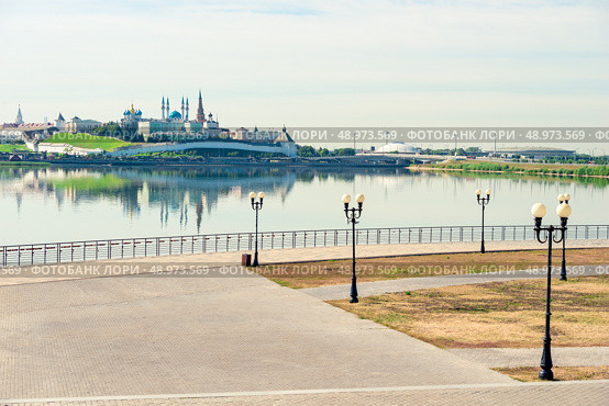 Picturesque view of the embankment of the river Kazanka and the Kremlin of the city of Kazan. Russia (2022 год). Стоковое фото, фотограф Константин Лабунский / Фотобанк Лори